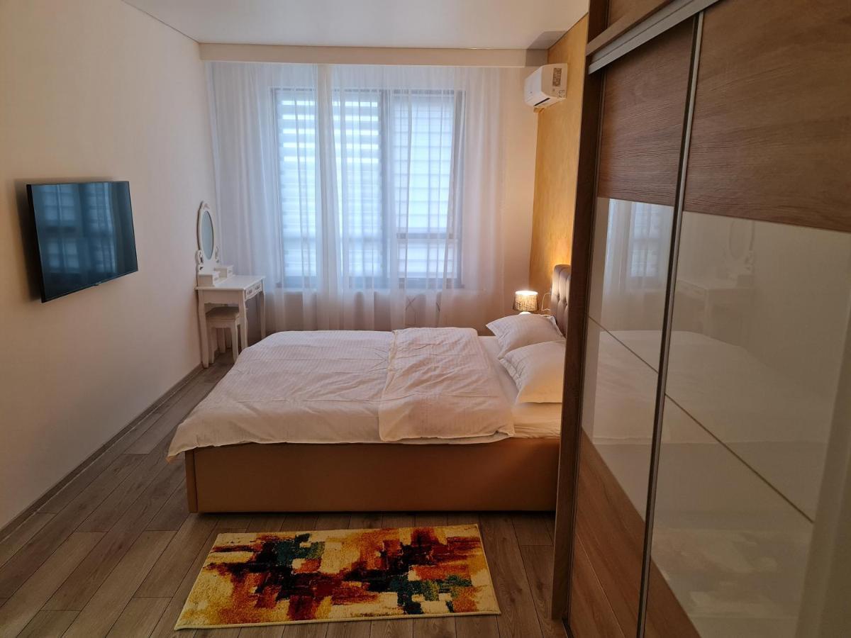 Apartmán Eva Apartament Galaţi Exteriér fotografie
